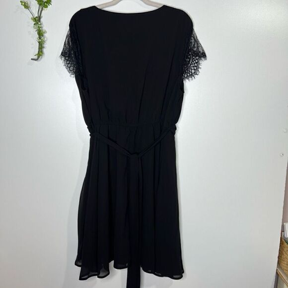 SHEIN Curve Black Wrap Dress Lace Cap Sleeves - Picture 9 of 11